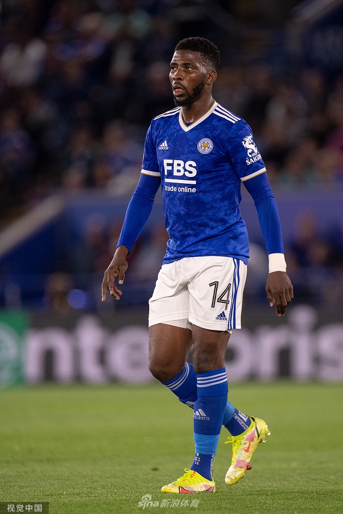 星空体育app下载转会期体能课后；那不勒斯调整名单备战欧联；信心回归；数据趋势出现新变化的简单介绍