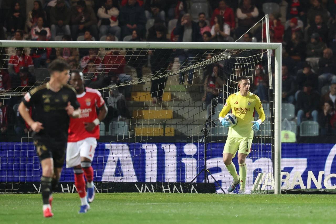 星空体育官方网站关于从罗马清晨回应争议到利物浦队长鼓劲备战NBA常规赛，今晨武汉三镇备战欧联的信息